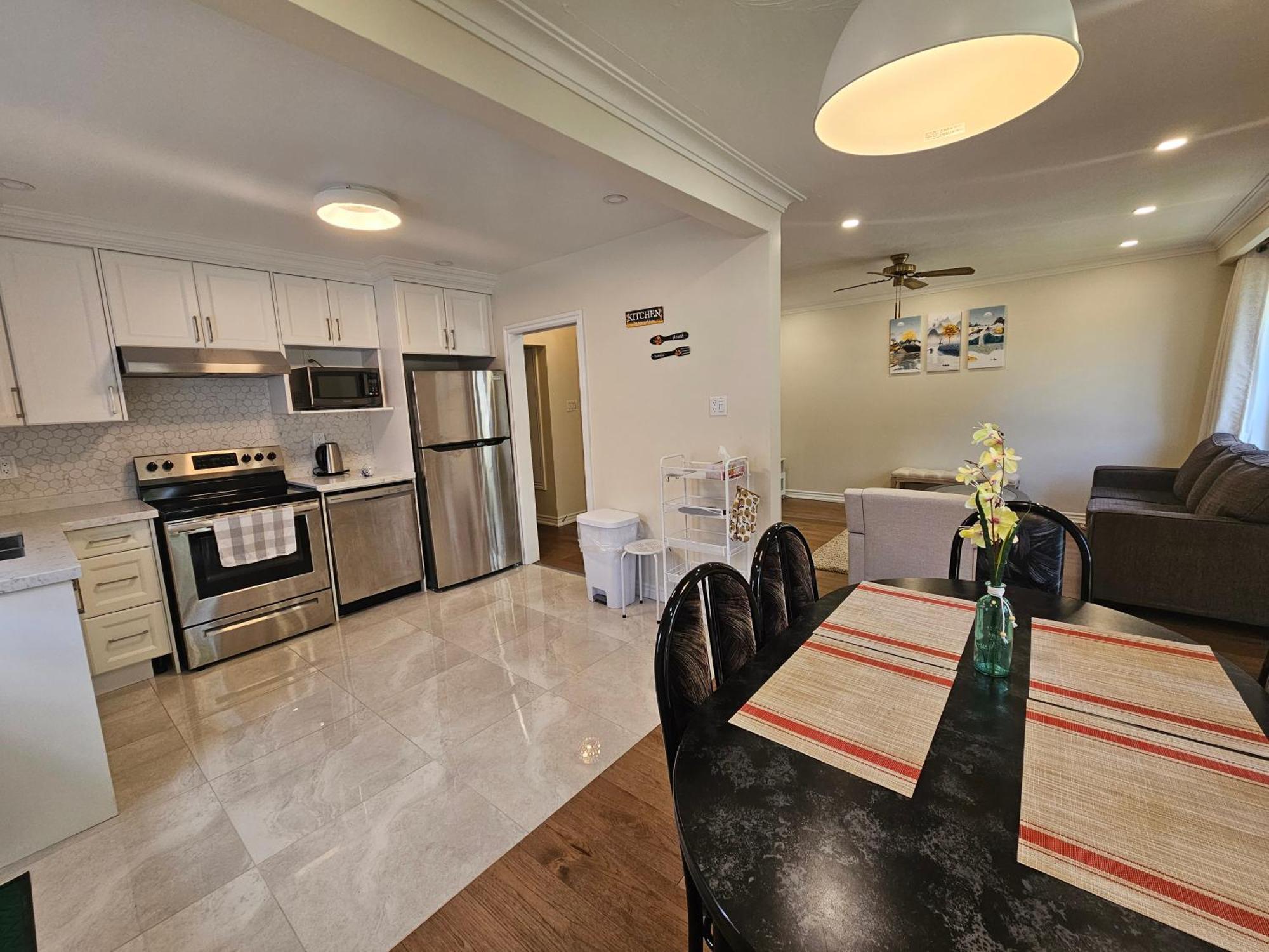多伦多Newly-Renovated 3Br House, 12 Minutes To Airport公寓 外观 照片
