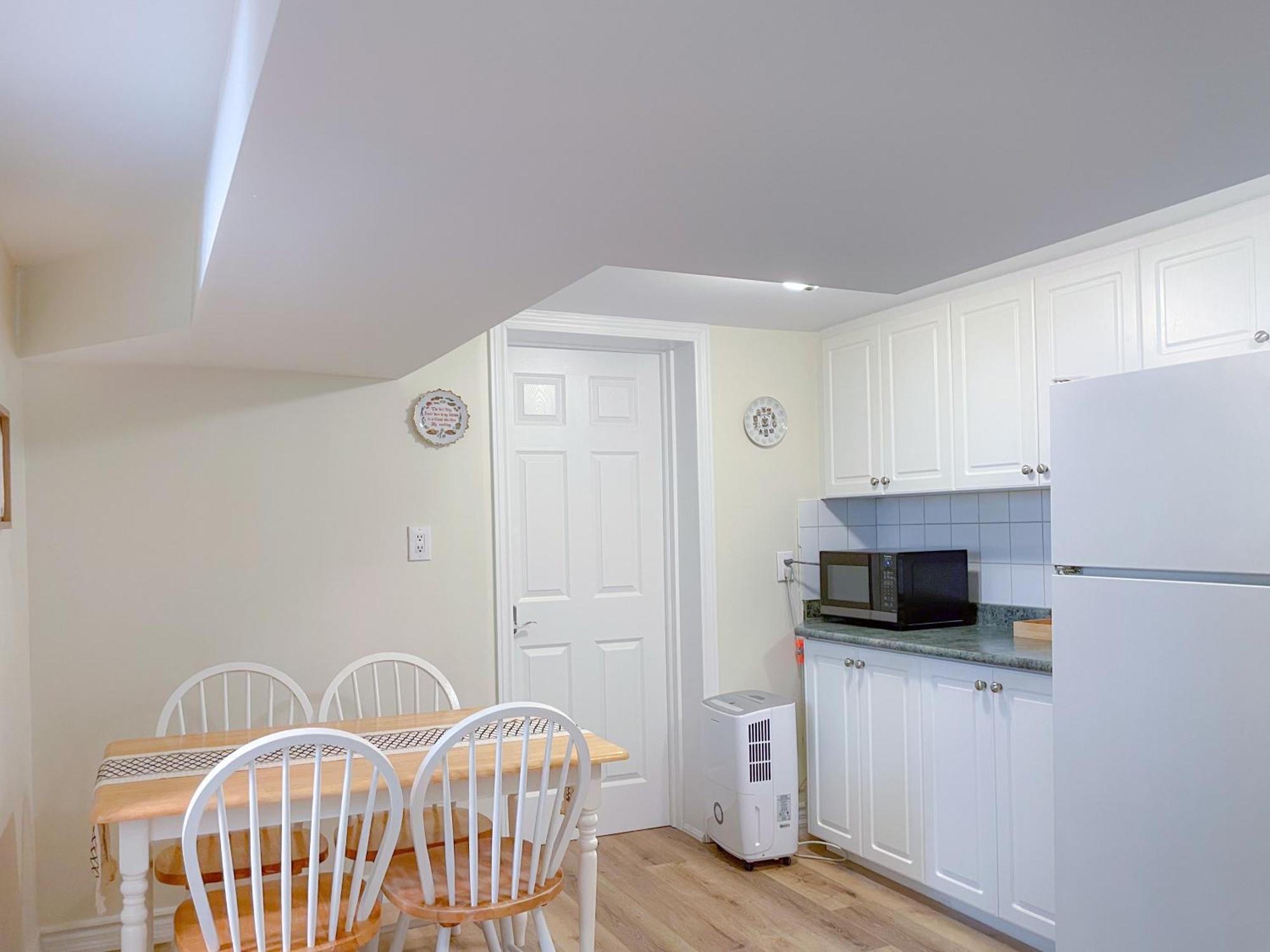 多伦多Newly-Renovated 3Br House, 12 Minutes To Airport公寓 外观 照片
